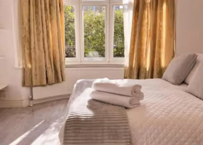 Comfy Double Room In Clapham